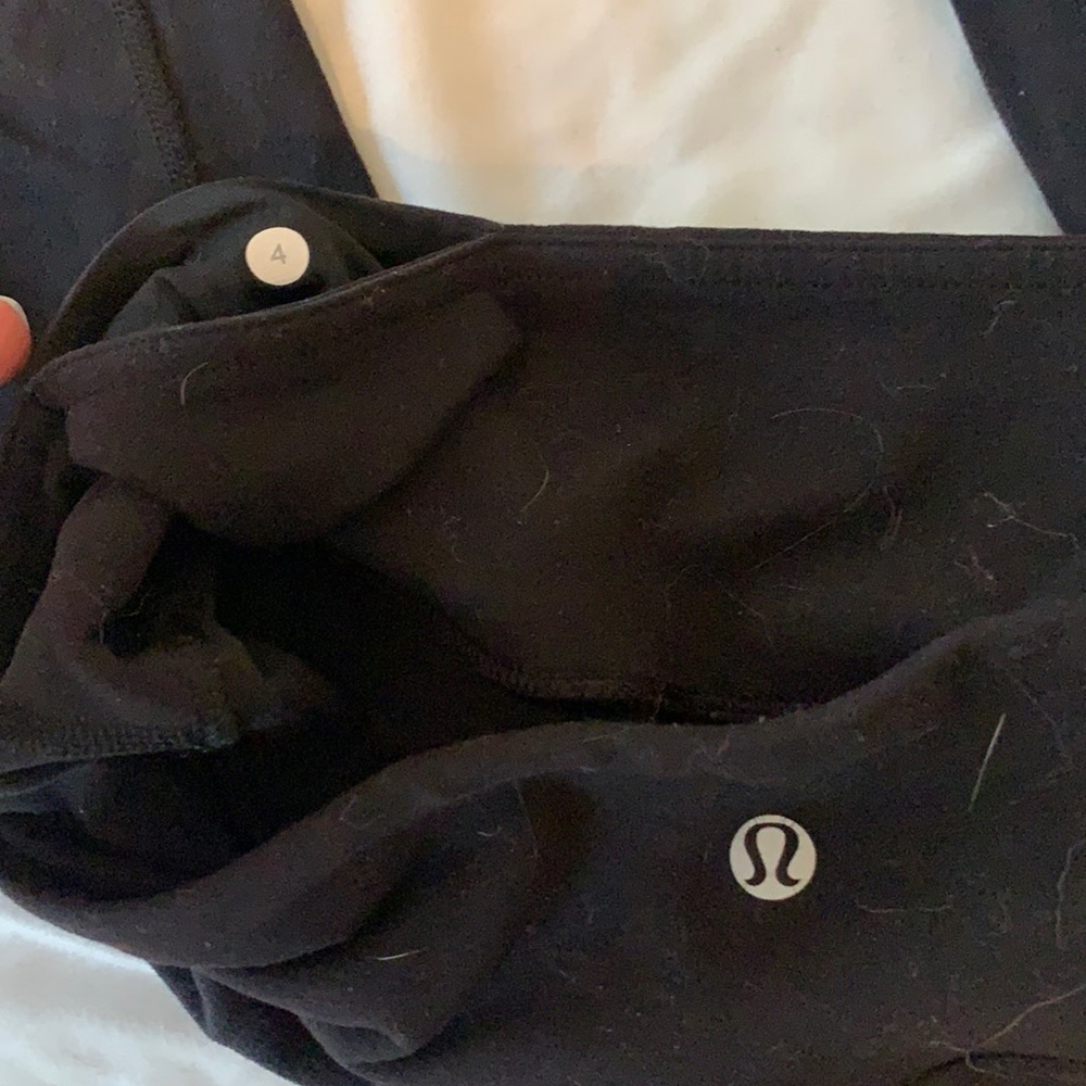 Size 4 Lululemon Wunder Unders